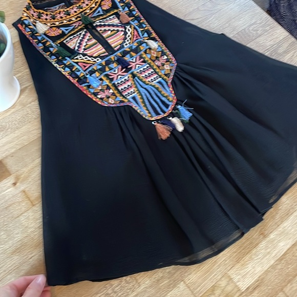 ZARA Woman Boho Top (M) - Picture 2 of 5